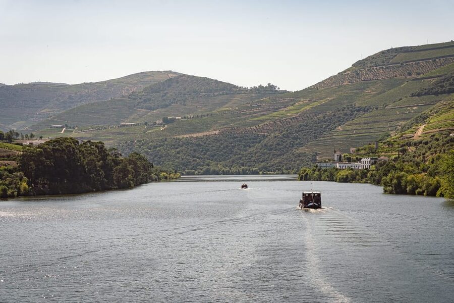 From Pinhão: Douro Valley Rabelo Boat Tour with Port Wine - Why seeing the Douro from Pinhão matters