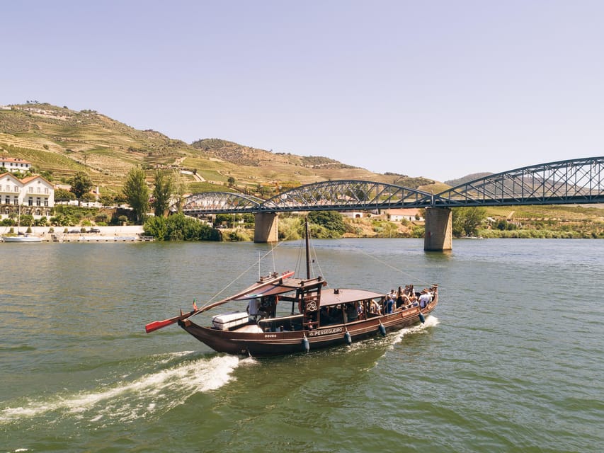 From Pinhão: Douro Valley Rabelo Boat Tour with Port Wine - Passing Quinta do Bomfim and Ventozelo