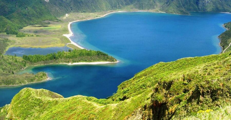 From Ponta Delgada: Lagoa do Fogo Half-Day Jeep Tour - Pico da Barrosa and the First View of the Lake