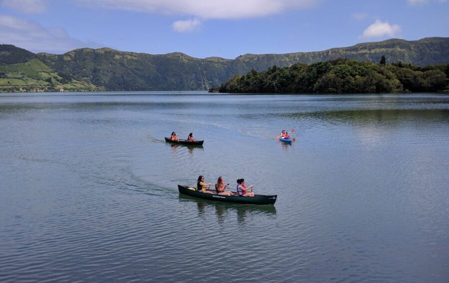 From Ponta Delgada: Sete Cidades Guided Tour - Vista do Rei and the famous Sete Cidades view