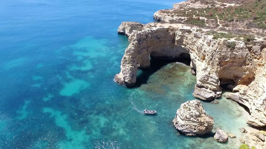 From Portimao: Benagil Cave and Marinha Beach Boat Tour - Caves and beaches between Portimao and Carvoeiro