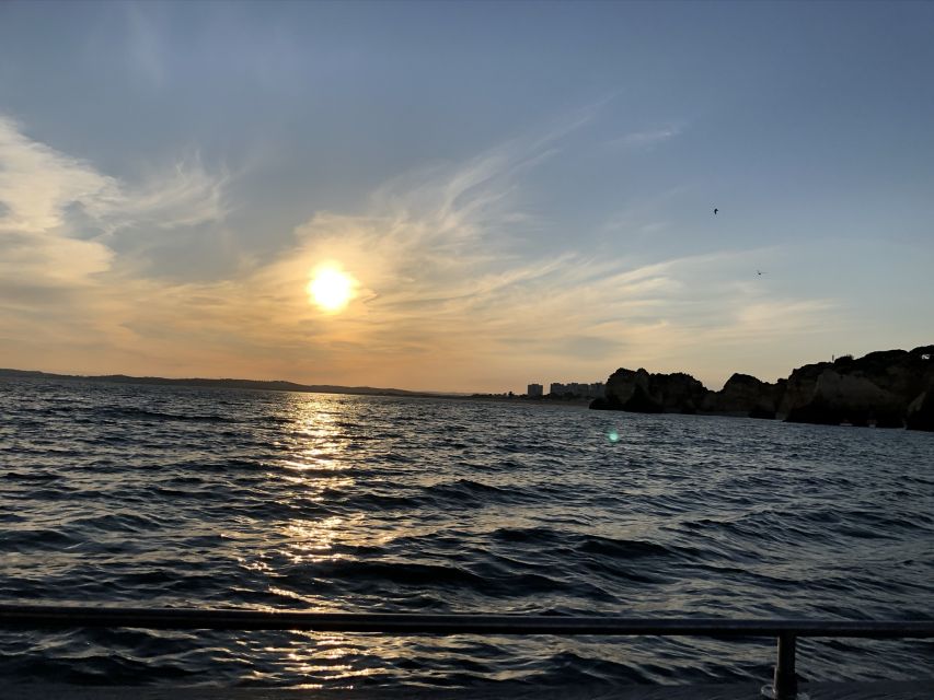 From Portimão: Sunset Boat Trip with Wine - João de Arens and the rock formations
