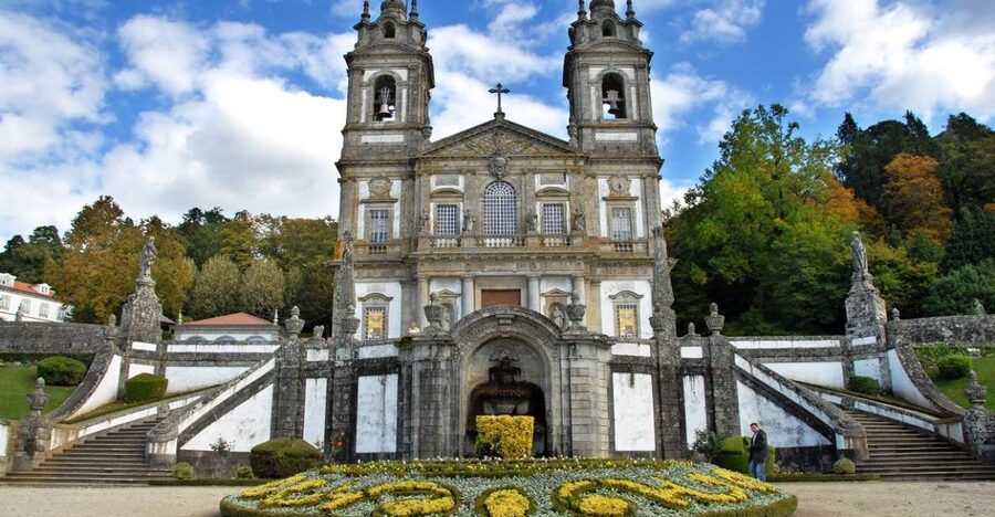From Porto: Braga and Guimarães Full-Day Trip with Lunch - Key points to know before booking