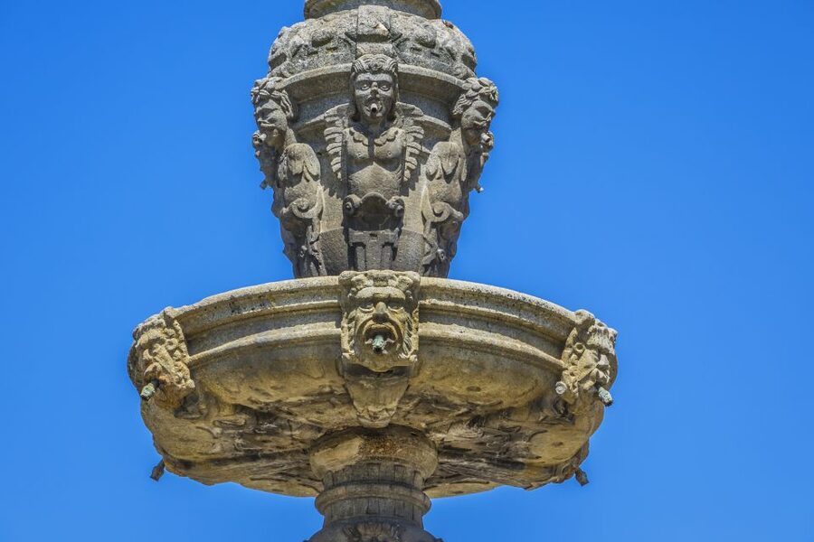 From Porto: Braga & Guimarães Full-Day Tour - Meeting at Lapa Church in Porto
