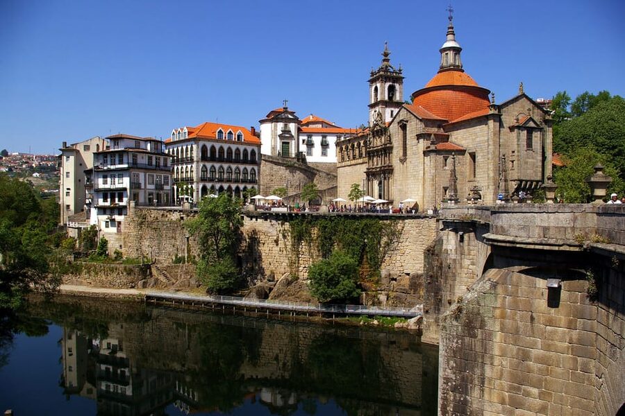 From Porto Day Douro Valley Wine Tour 2 Wine Tasting & Lunch - A regional lunch with a view