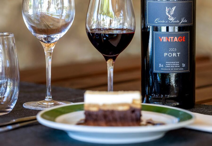 From Porto: Douro Valley w/ Boat Tour, Wine Tasting & Lunch - Guides, groups, and the social side