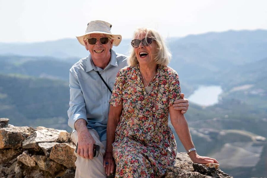 From Porto: Douro Valley Wine Tour with Lunch and Cruise - Leaving Porto in a Mercedes minivan