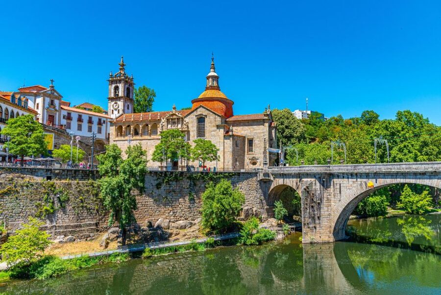 From Porto: Full-Day Douro Valley Trip - Lunch in a wine cellar is more than a meal break