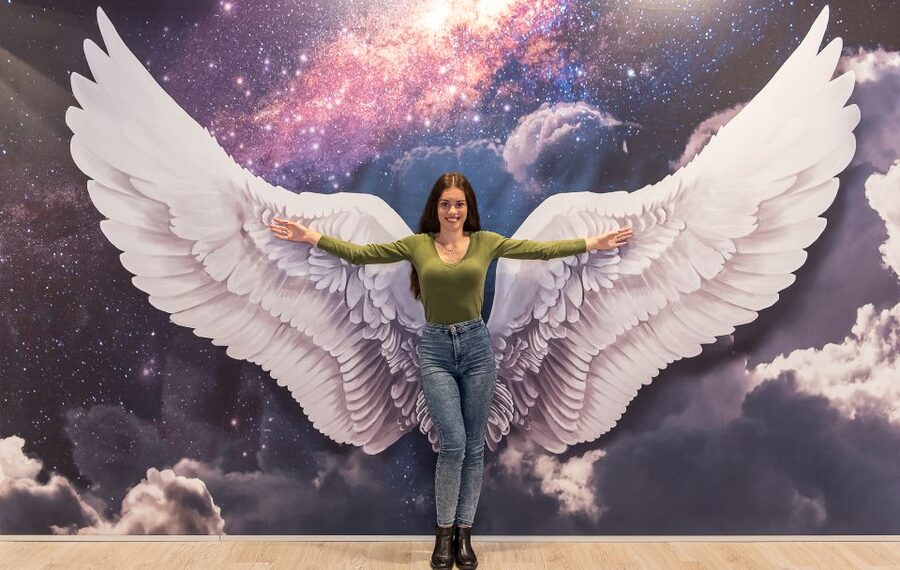 Funchal: 3D Fun Art Museum - Drinking wine with Michelangelo’s God