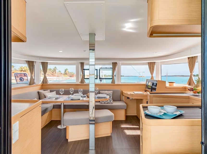 Funchal Bay: Dolphin & Whale Watch Luxury Catamaran Cruise - What the $47 price really buys you