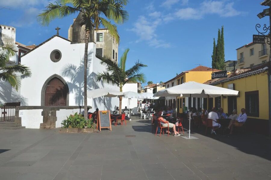 Funchal: Botanical Garden and Old Town Private Tuk-Tuk Tour - Key points to know before you book