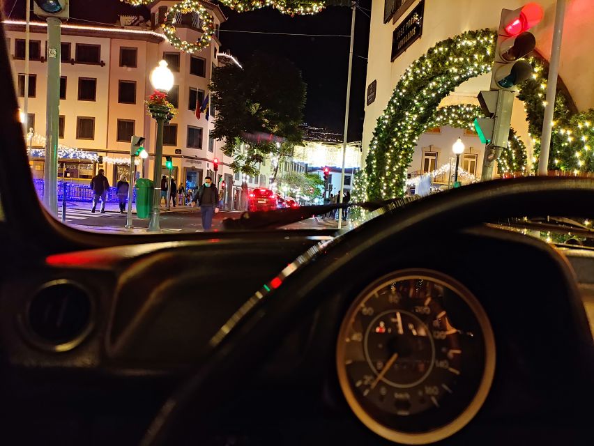 Funchal: Christmas Lights Sightseeing Night Tour - The classic VW Beetle experience
