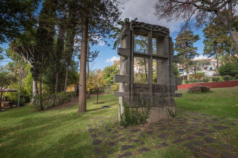 Funchal: City Highlights Tuk-Tuk Tour - Pico Fortress and the story of city defense