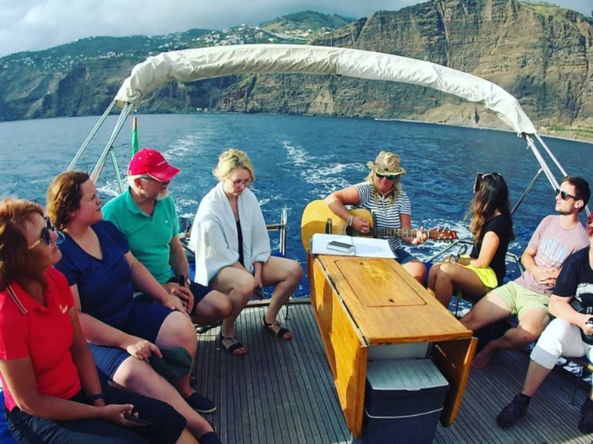 Funchal: Dolphin and Whale Watching Sailing Trip - Weather, clothing, and small practical details