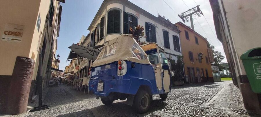 Funchal: Guided City Tuk-Tuk Tour - Funchal’s center, from Zarco to the cathedral