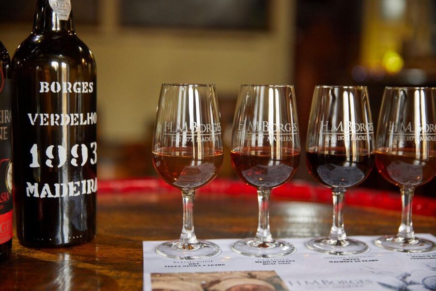 Funchal: H.M. Borges Winery Guided Tour with Wine Tasting - Silver, Gold, or Diamond tasting?