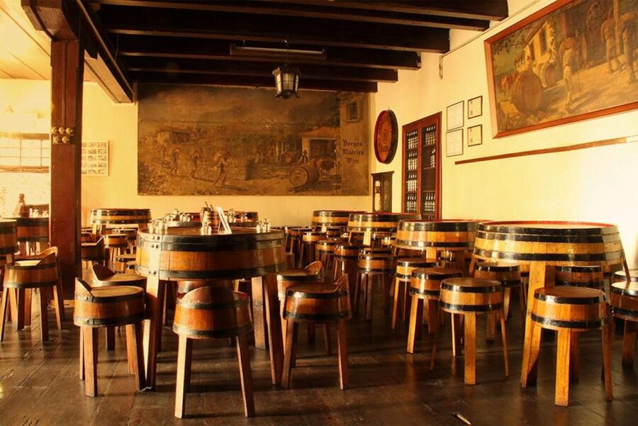 Funchal: H.M. Borges Winery Guided Tour with Wine Tasting - What Madeira wine tastes like