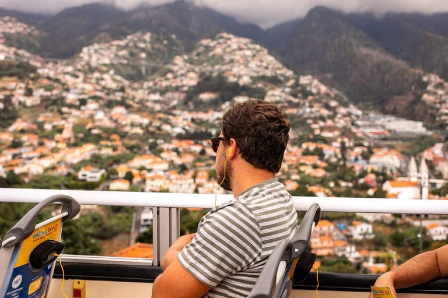 Funchal: Hop-On Hop-Off Bus Tour - Câmara de Lobos, the coastal highlight