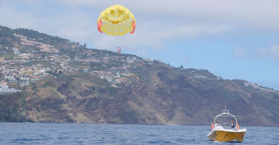 Funchal: Parasailing Tour on the Coast of Madeira Island - Staff, timing, and the feel of the outing