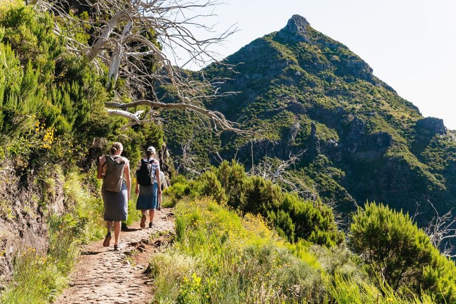 Funchal: Pico do Arieiro Sunrise Transfer Self-guided Hike - Why this sunrise transfer works so well