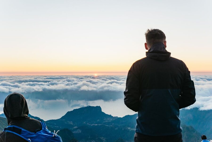 Funchal: Pico do Arieiro Sunrise Transfer Self-guided Hike - Reaching Pico do Arieiro before dawn