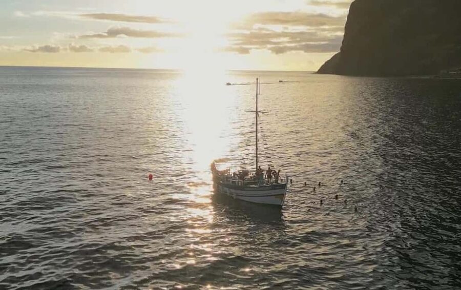 Funchal: Sunset Tour on Traditional Madeiran Boat w/ Drinks - Who will enjoy this sunset cruise?