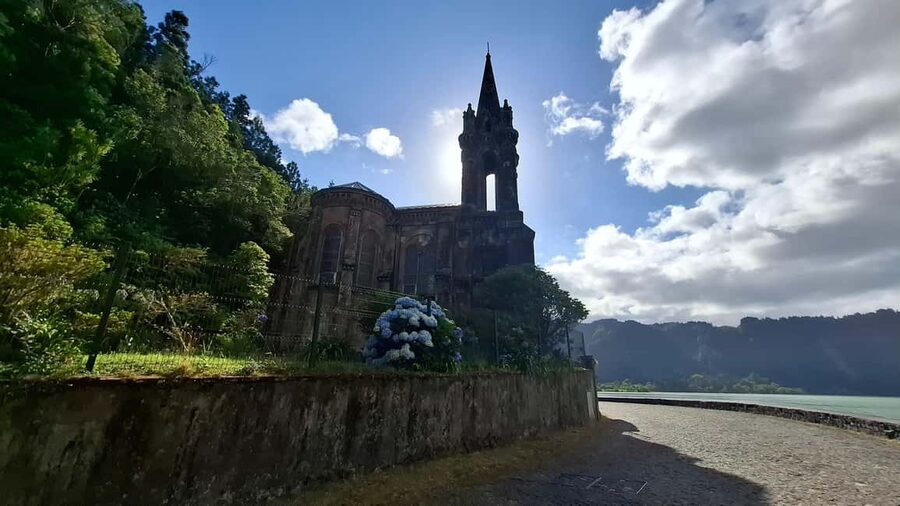 Furnas: Volcano Crater, Lake, Tea Plantation, and Waterfall - Gorreana Tea Factory: the day’s most distinctive visit