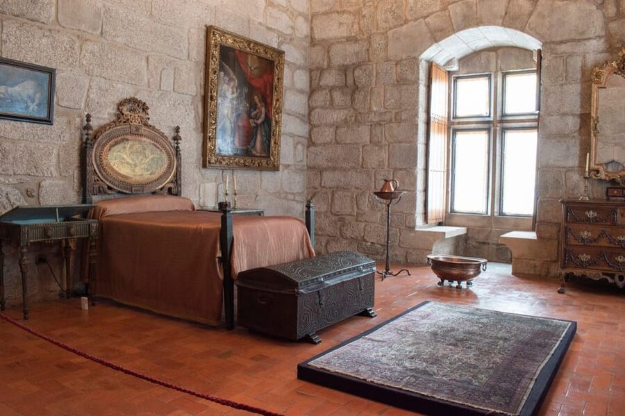 Guimarães: Palace of the Dukes of Bragança Entry Ticket - How long to allow and when to arrive