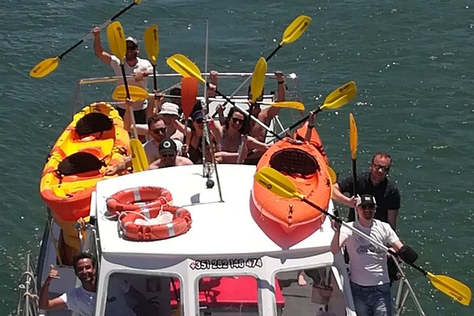 Kayak Adventure through the Ponta da Piedade Caves in Lagos - Paddling through the Ponta da Piedade caves