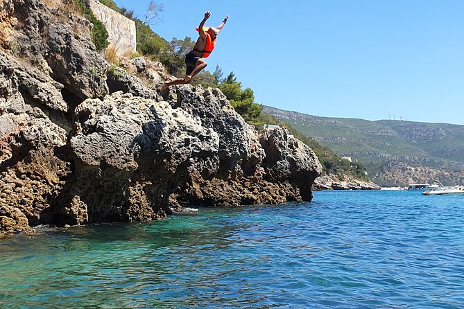 Kayak and Snorkeling Adventure in Lisbon - Snorkeling around the rocky coast