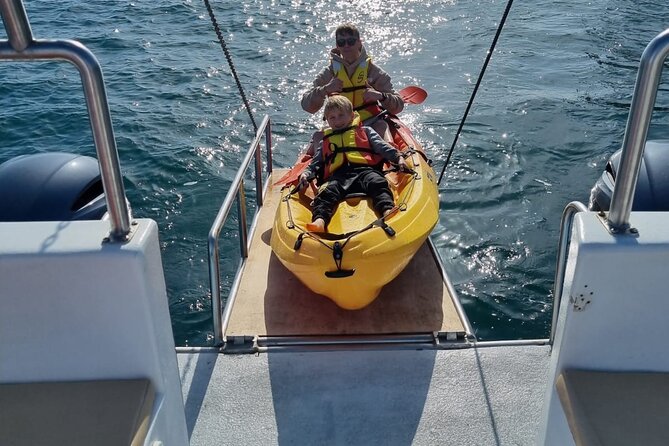 Kayak Experience in Ponta da Piedade - Guides, group size, and the feel of the trip