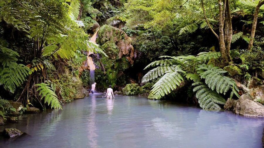 Lagoa do Fogo: Guided Volcano Geo Tour w/ Hotsprings Bathing - Choosing Salto do Cabrito instead
