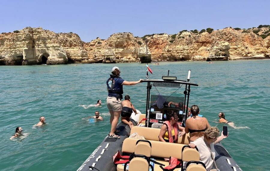 Lagoa: Dolphin Watching & Benagil Tour with Biologist Guide - Praia da Marinha and a 15-minute swim