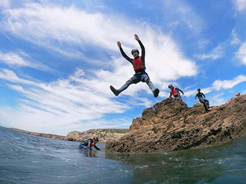Lagos: Algarve Coasteering and Snorkeling Adventure - From Lagos to Ingrina Beach in 30 minutes