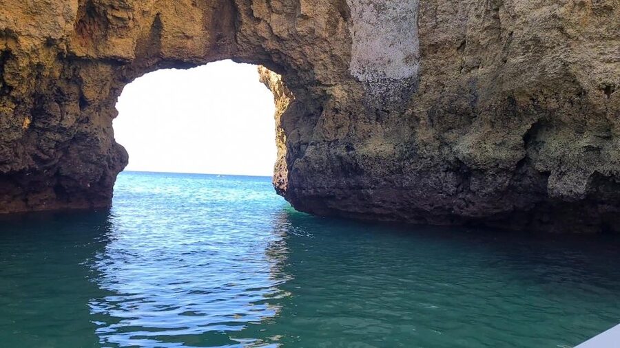 Lagos: Boat Trip to Grottos of Ponta da Piedade and Caves - Starting at Avenida dos Descobrimentos 29