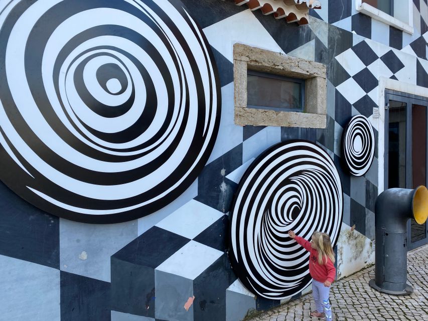 Lagos: Guided Walking Tour with Brodie from Australia - Food, drink, and a small Portuguese language lesson