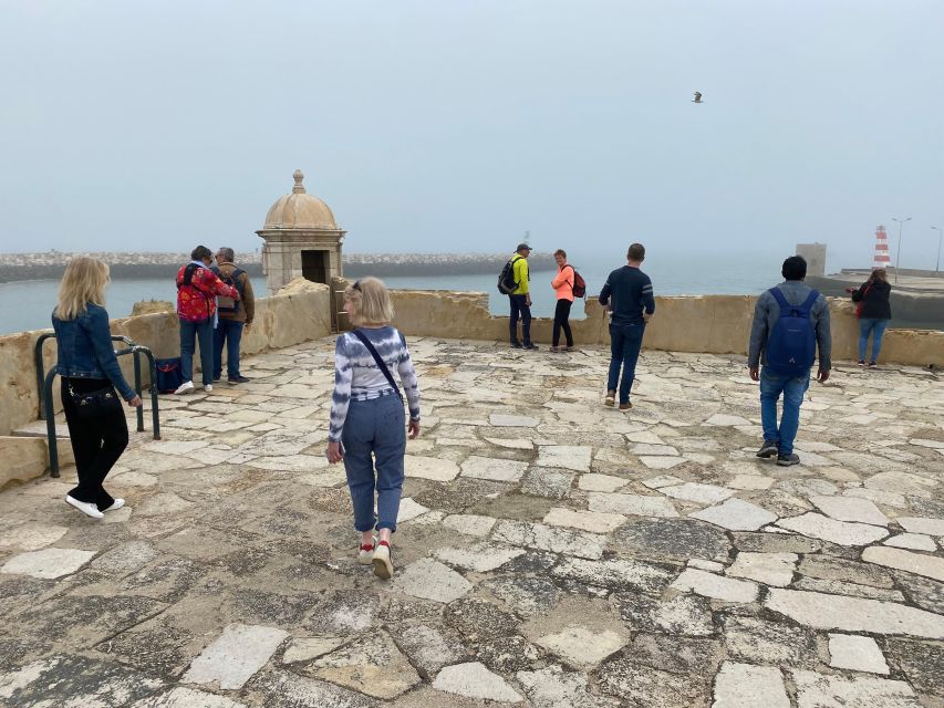 Lagos: Guided Walking Tour with Brodie from Australia - Avenida dos Descobrimentos and the walk toward Praia da Batata