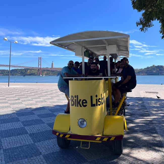 Lisbon: 1-Hour Beer or Sangria Bike Sightseeing Tour - Booking Tips for a Smoother Ride