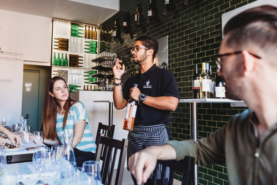 Lisbon: 1-Hour Portuguese Wine Tasting Session - Key points to know before booking