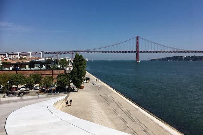 Lisbon 2 Hour from Lisbon City Center to Belém - Private - Belém Tower and the choice between sights