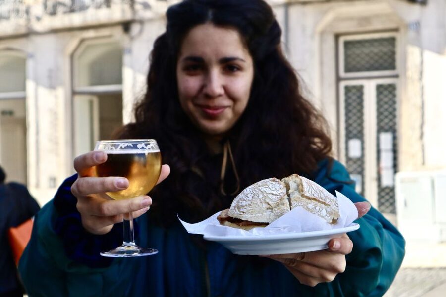 Lisbon: 3-Hour Secret Food Tour - The first pour: Porto wine