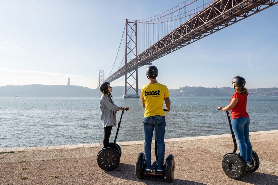 Lisbon: 3-Hour Segway Sailor Tour to Belém - Commerce Square and Cais das Colunas: Lisbon’s grand river entrance
