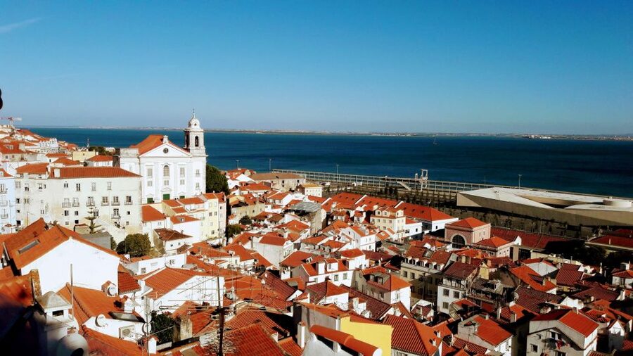 Lisbon: 3-Hour Sightseeing Tour by Tuk-Tuk - What the three hours can realistically cover