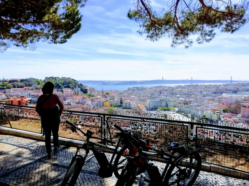 Lisbon: 7 Hills Panoramic Guided Tour by E-Bike - Starting near Santa Apolónia