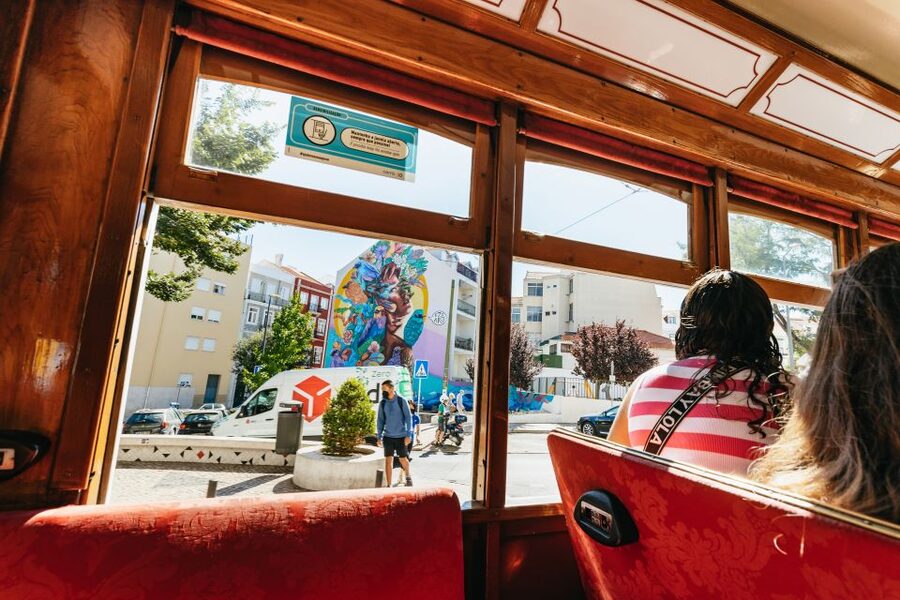 Lisbon: 72/96-Hour Hop-On Hop-Off Bus, Tram & Boat Ticket - Head east to modern Lisbon and Oriente