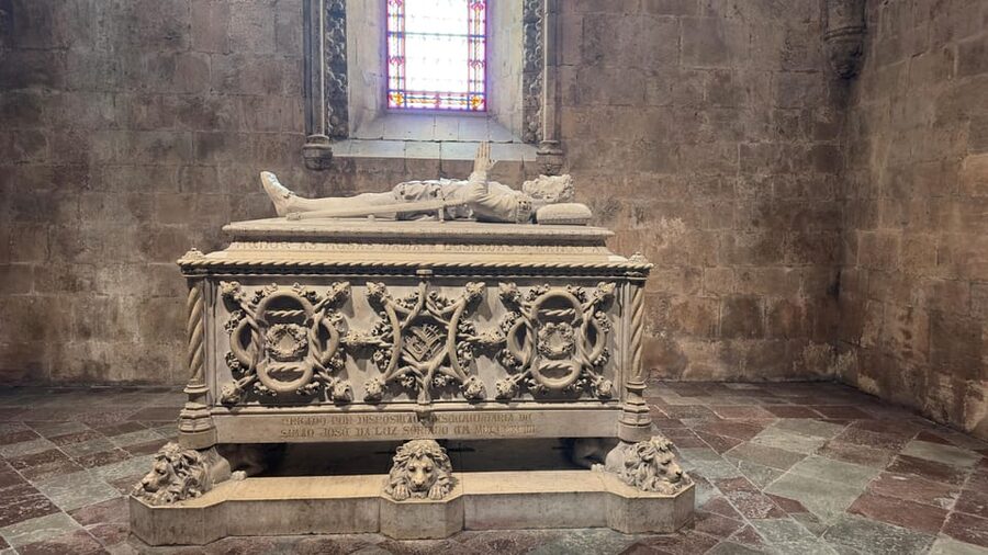 Lisbon: Belem Tour with Pastéis at Jerónimos Monastery - Belém Tower and the edge of the old waterfront