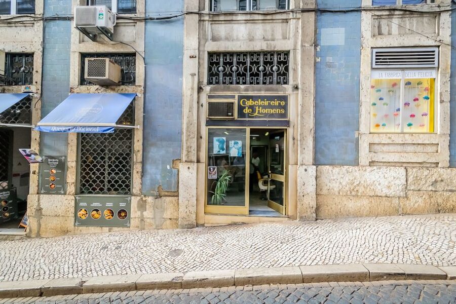Lisbon: Best of City Private Walking Tour - Baixa and the city rebuilt after disaster