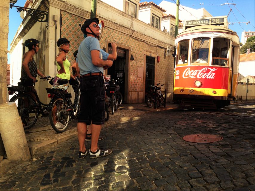 Lisbon: City Highlights and Viewpoints E-Bike Tour - Pombal, Avenida da Liberdade, and the lower city