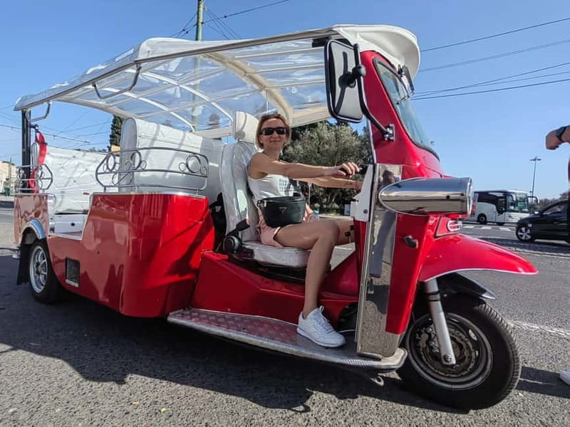 Lisbon: City Highlights Tuk-Tuk Tour with Pickup - Key points to know before booking