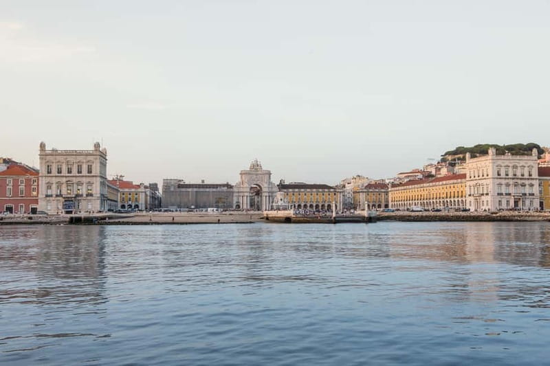 Lisbon: Daytime or Sunset Boat Cruise with History and Wine - The first views: Belém Tower and Jerónimos Monastery
